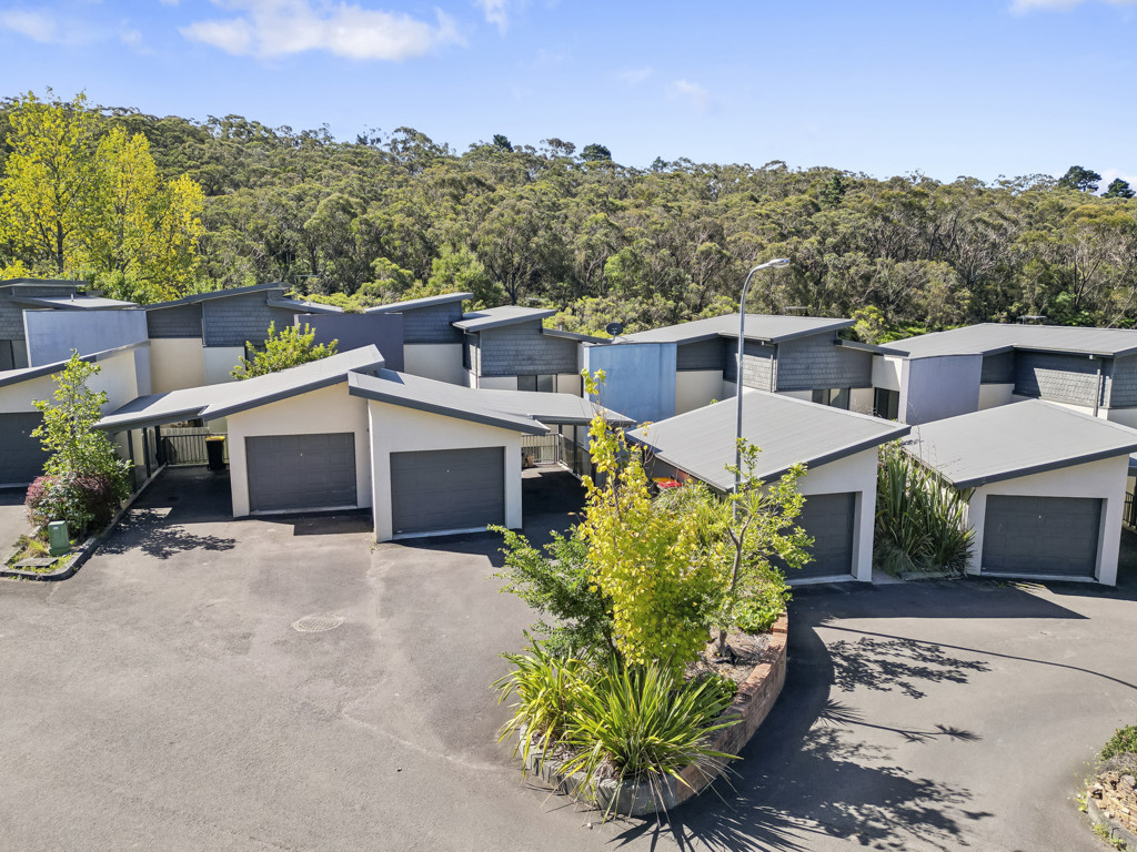 6/6-8 Herbert Street, Leura, NSW 2780 AUS