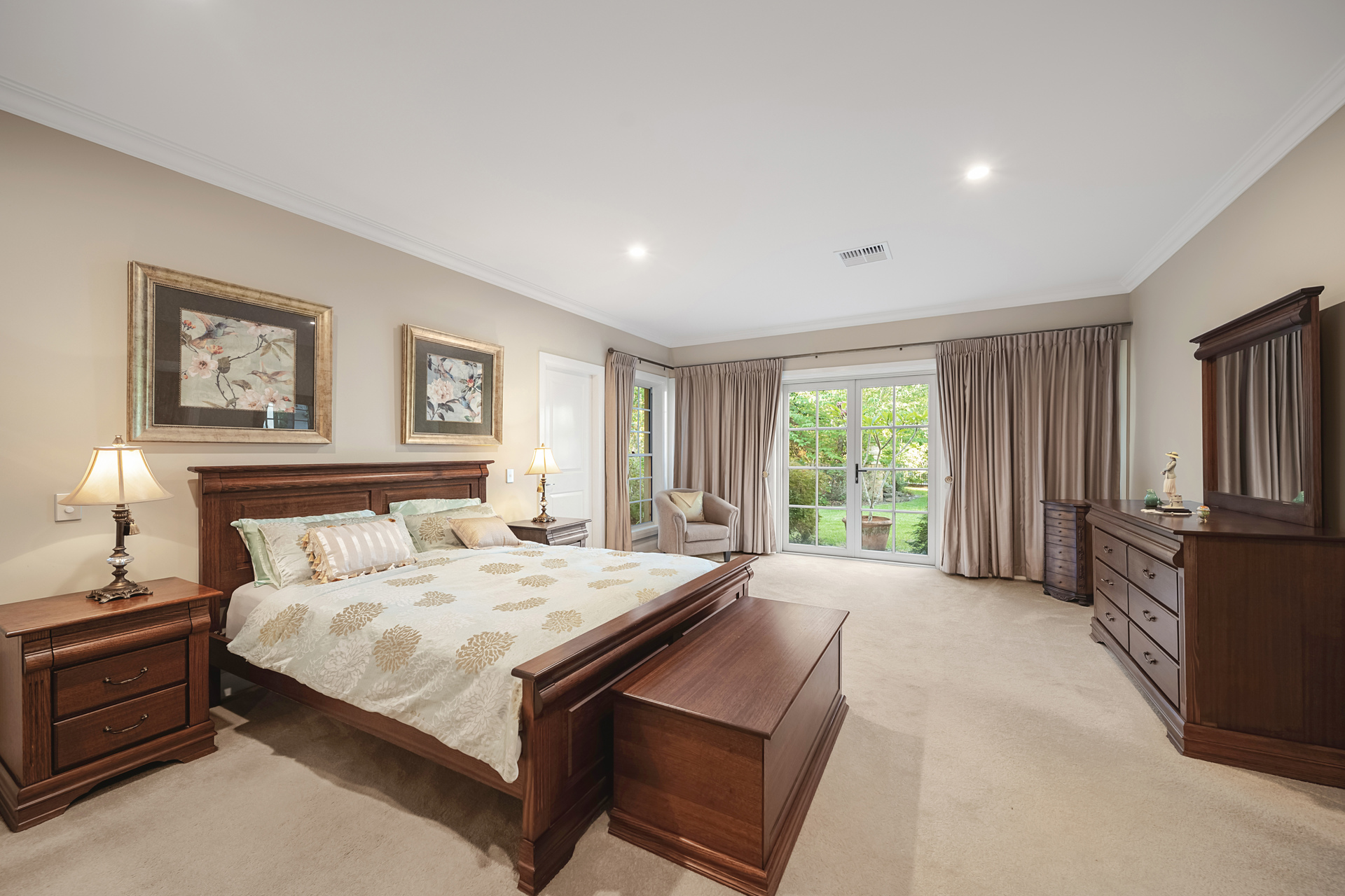 38 Summer Road, Faulconbridge, NSW 2776 AUS