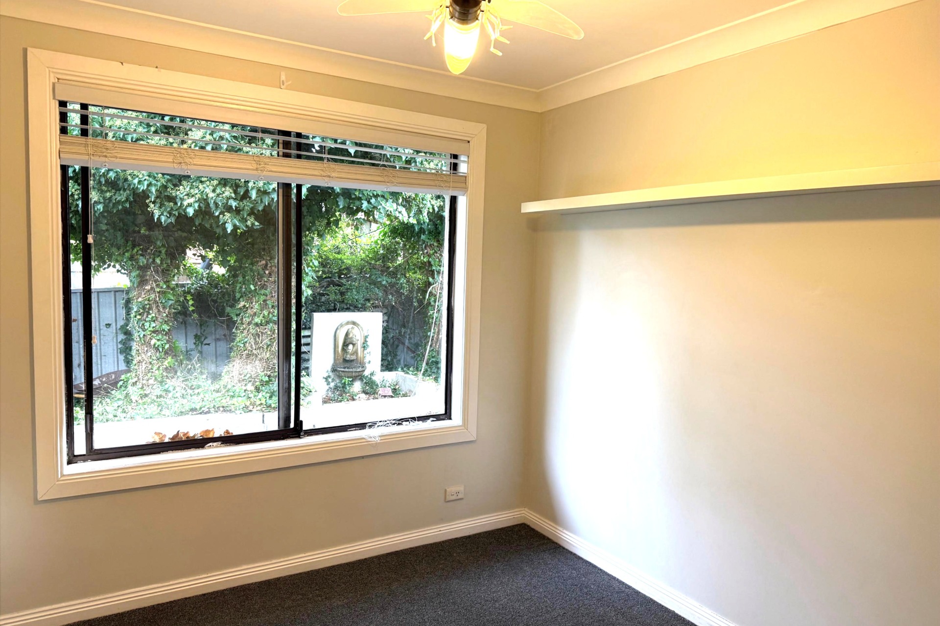 32 Paris Parade, Katoomba, NSW 2780 AUS