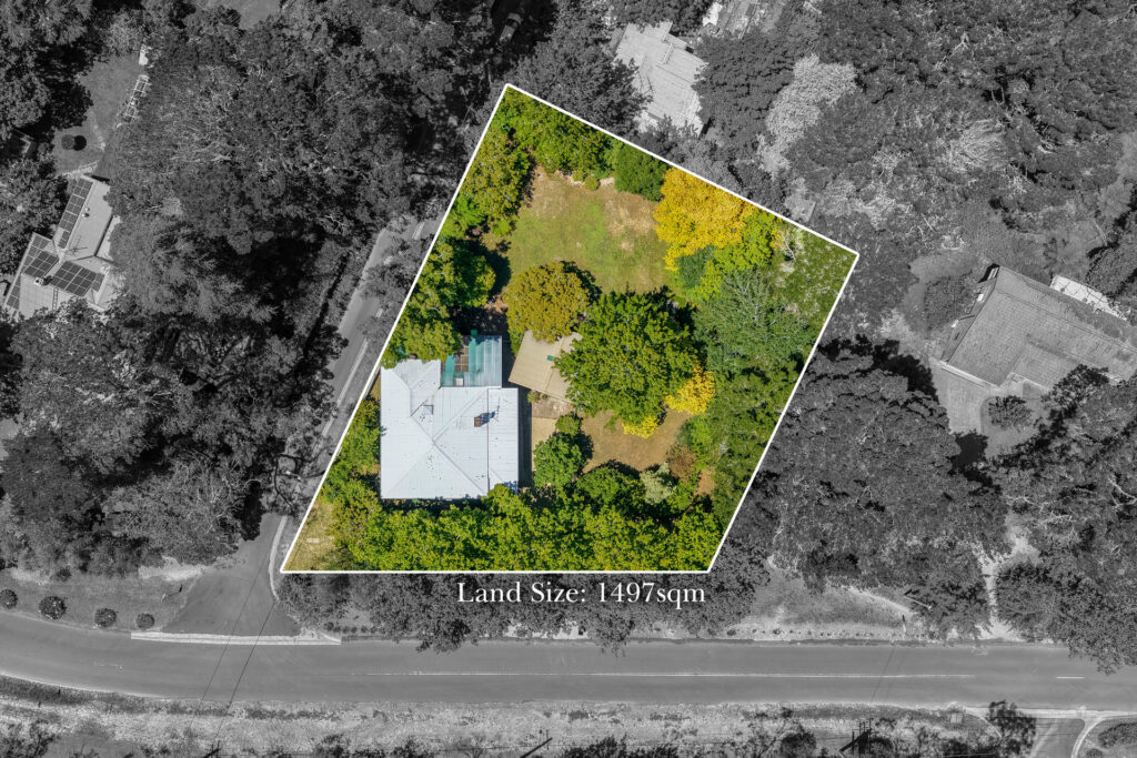 144 Falls Road, Wentworth Falls - Thumbnail 2