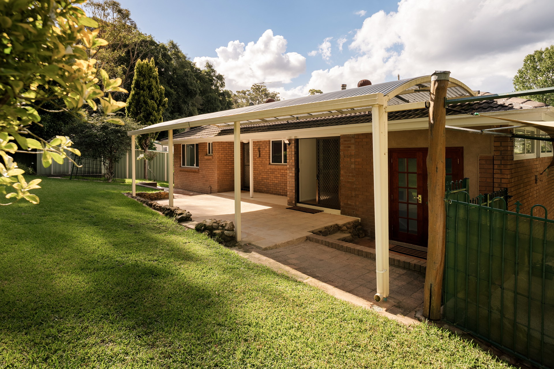 64 Hall Parade, Hazelbrook, NSW 2779 AUS