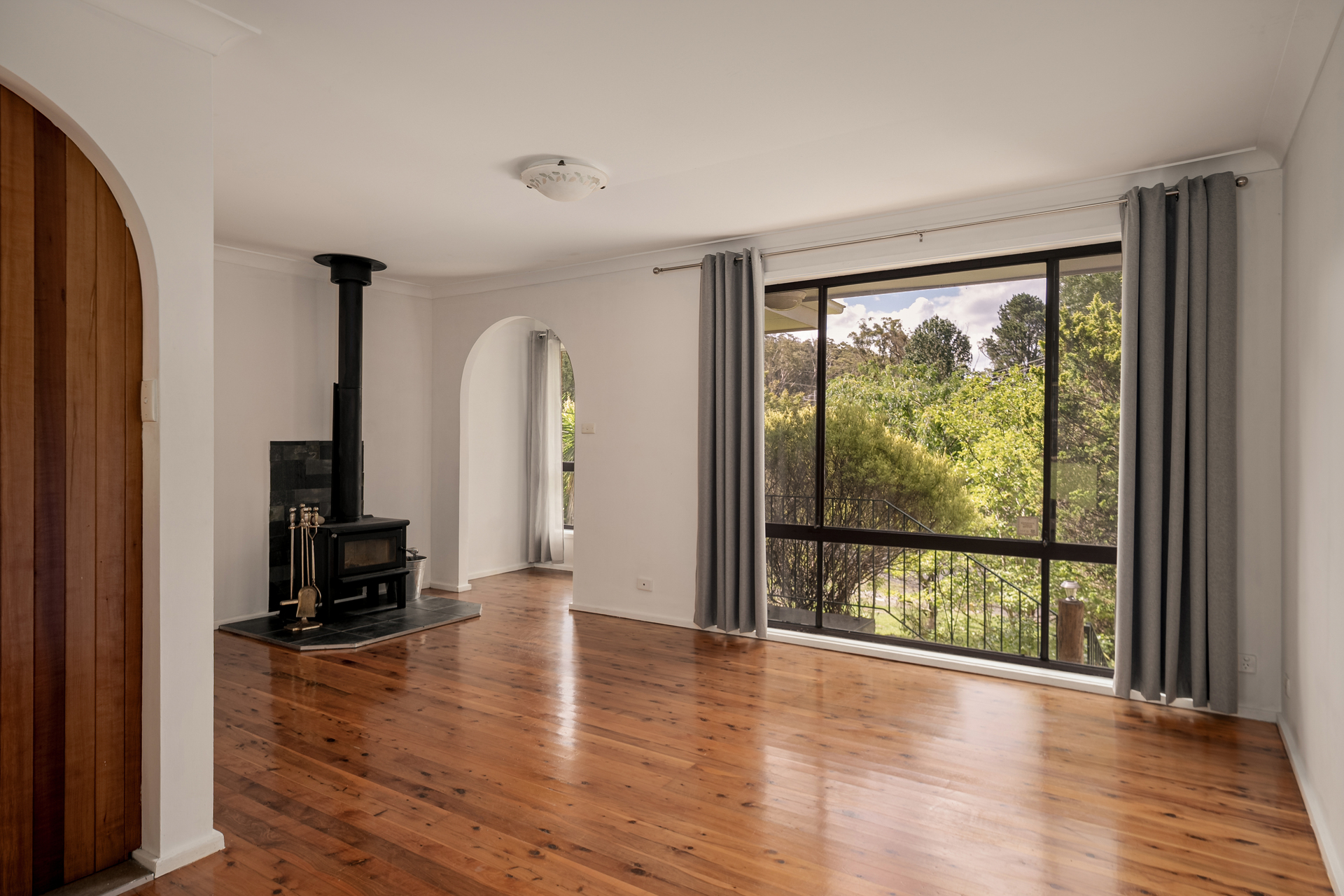 64 Hall Parade, Hazelbrook, NSW 2779 AUS