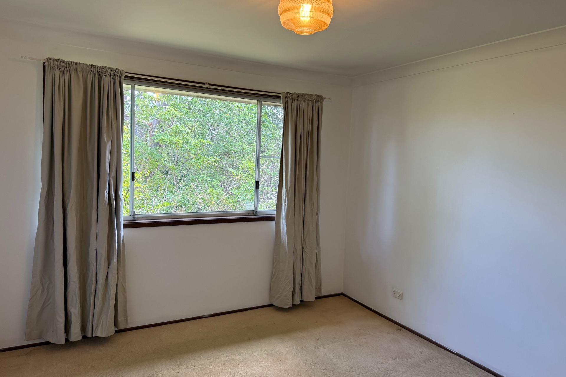 64 St Georges Crescent, Faulconbridge, NSW 2776 AUS