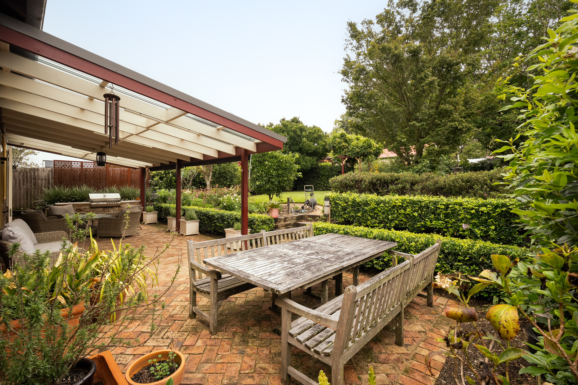 6 Oaklands Road, Hazelbrook, NSW 2779 AUS