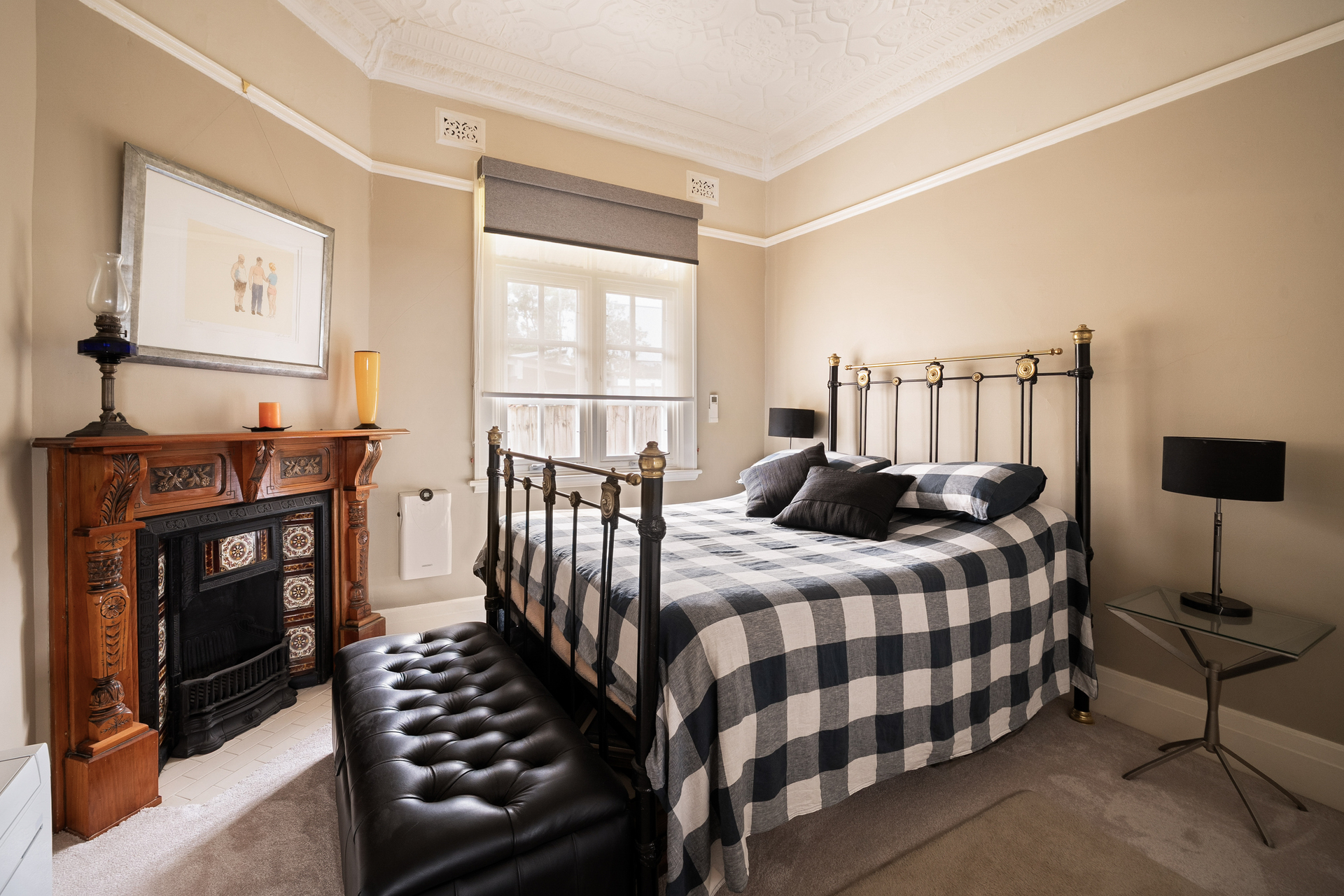 6 Oaklands Road, Hazelbrook, NSW 2779 AUS