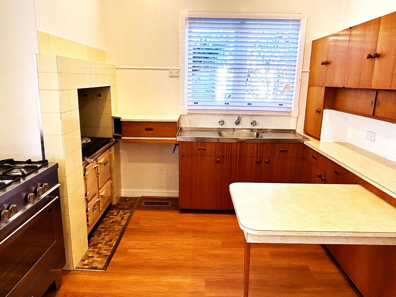 82 Cascade Street, Katoomba, NSW 2780 AUS