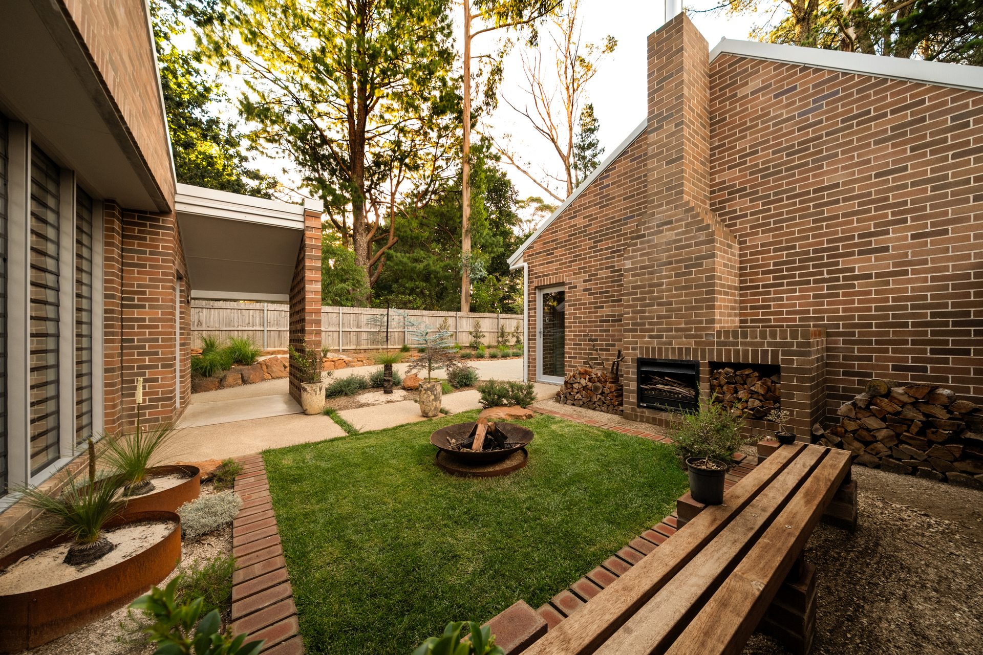 15 St Albans Road, Medlow Bath, NSW 2780 AUS