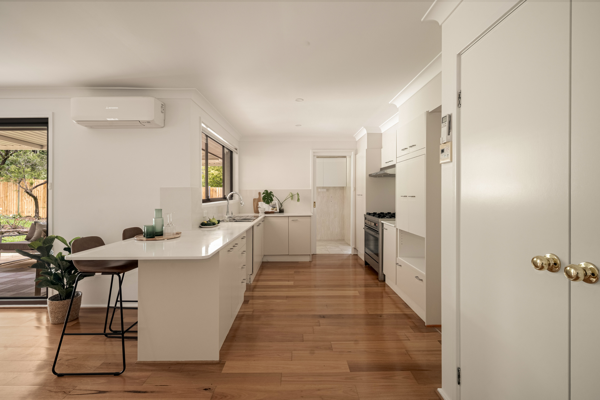 60 Shortland Street, Wentworth Falls, NSW 2782 AUS