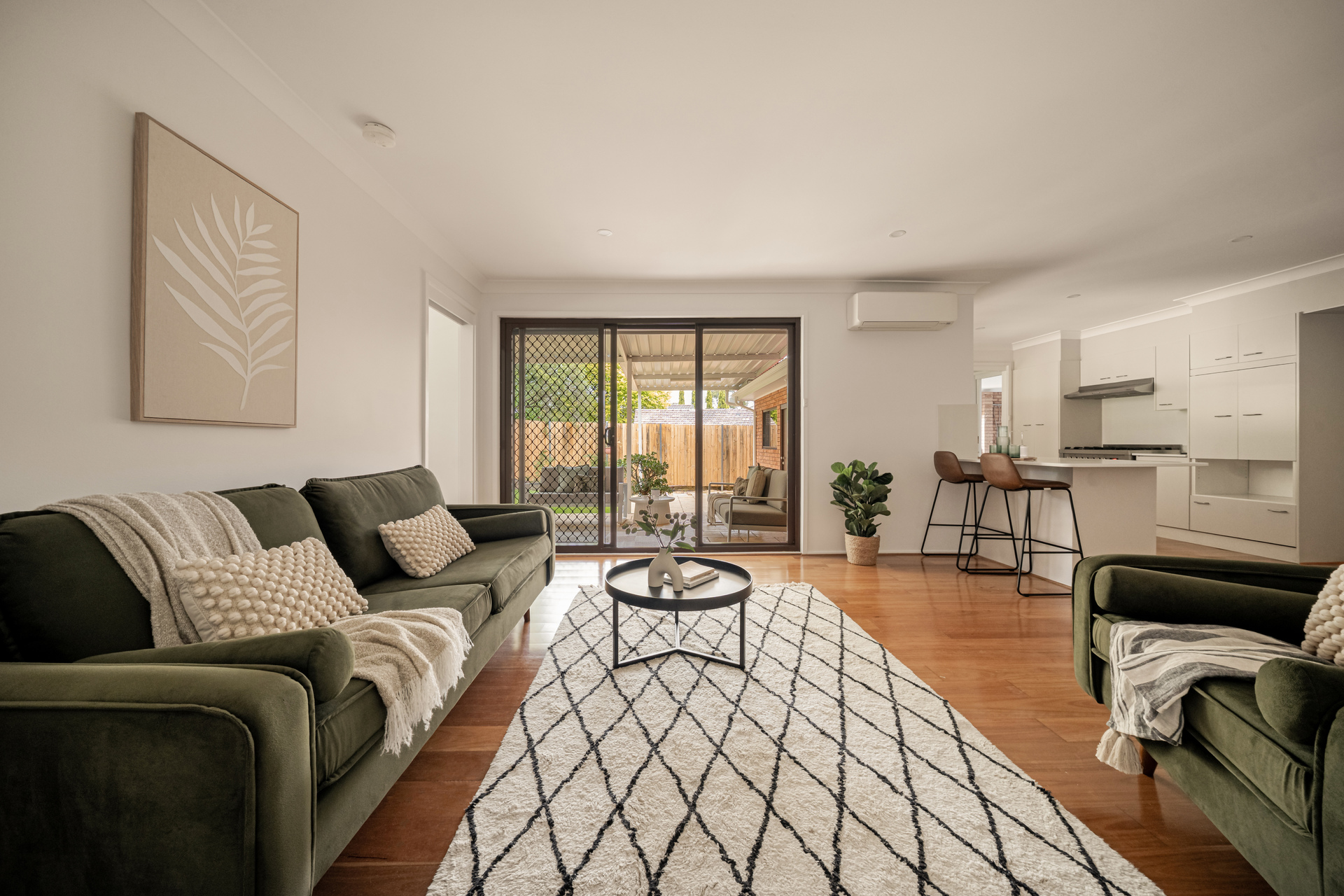 60 Shortland Street, Wentworth Falls, NSW 2782 AUS