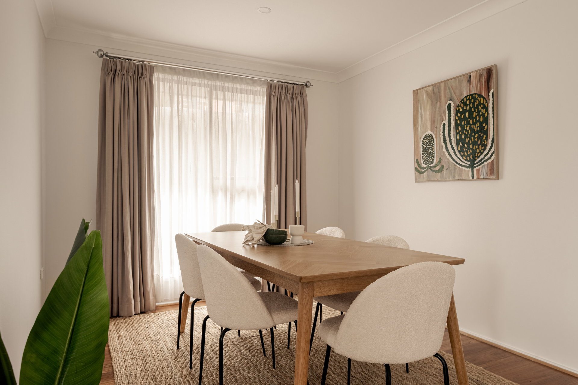 60 Shortland Street, Wentworth Falls, NSW 2782 AUS