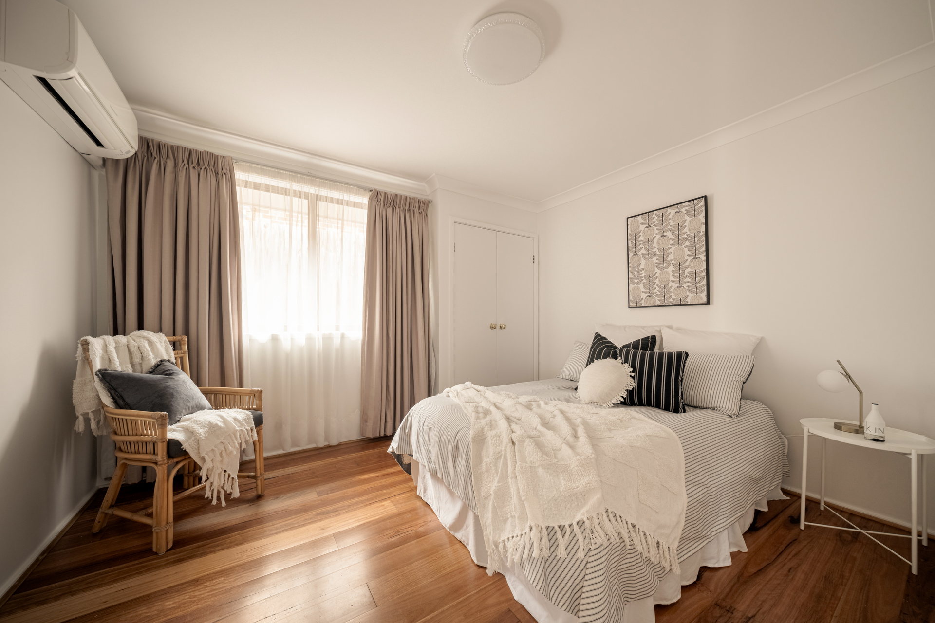 60 Shortland Street, Wentworth Falls, NSW 2782 AUS