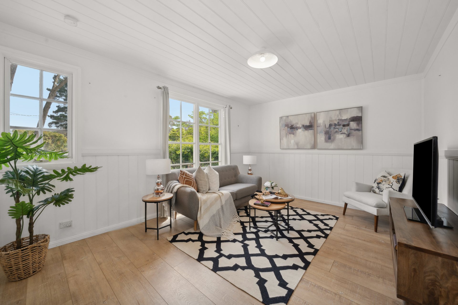 4 Backhouse Street, Wentworth Falls, NSW 2782 AUS