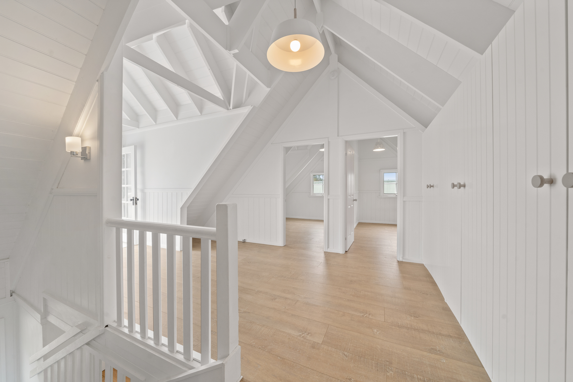 4 Backhouse Street, Wentworth Falls, NSW 2782 AUS