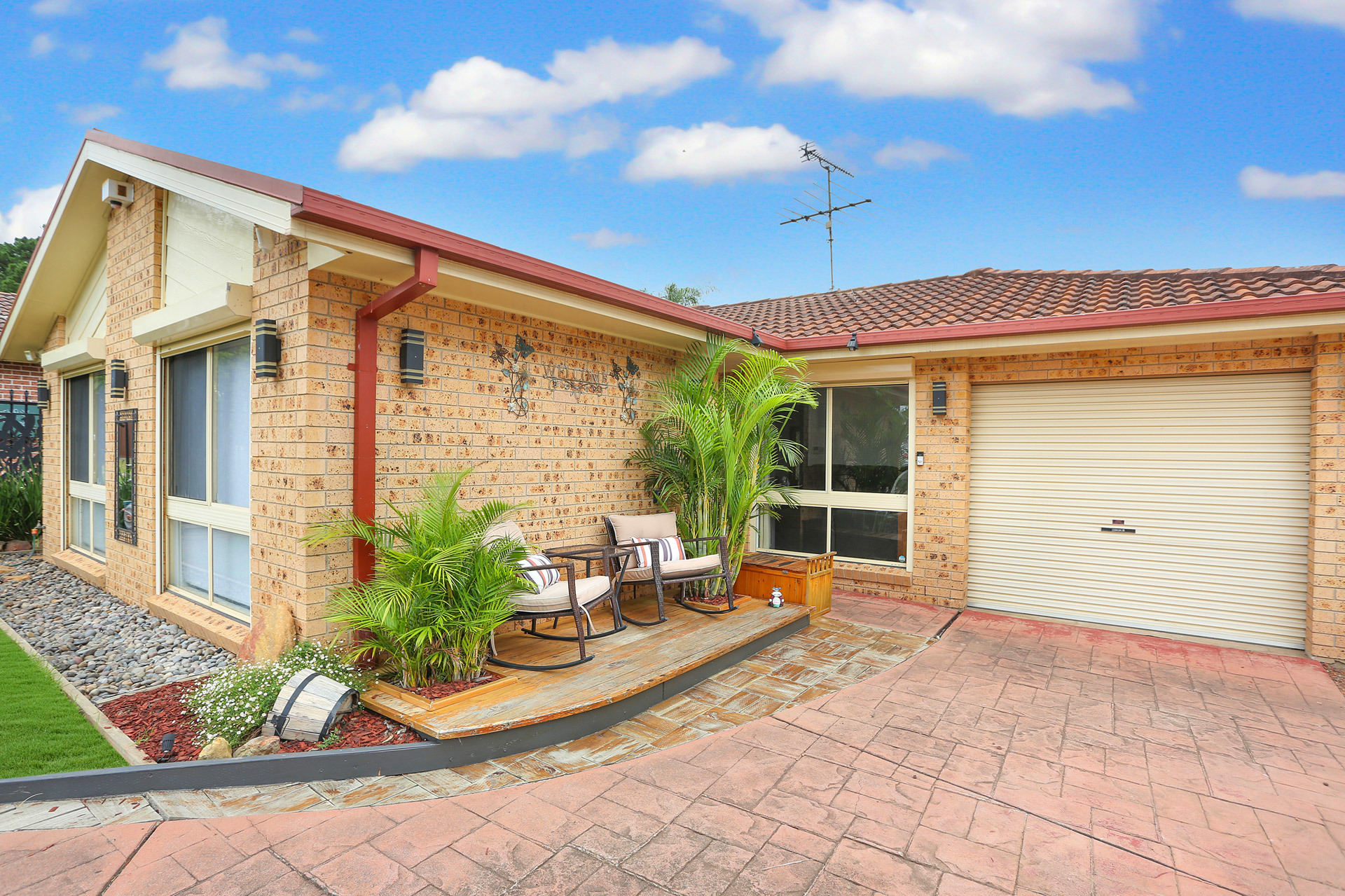 12 Gale Place, Oakhurst, NSW 2761 AUS