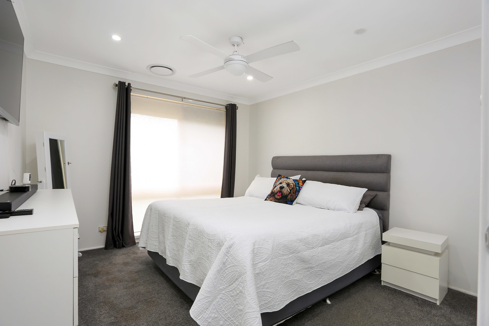 12 Gale Place, Oakhurst, NSW 2761 AUS