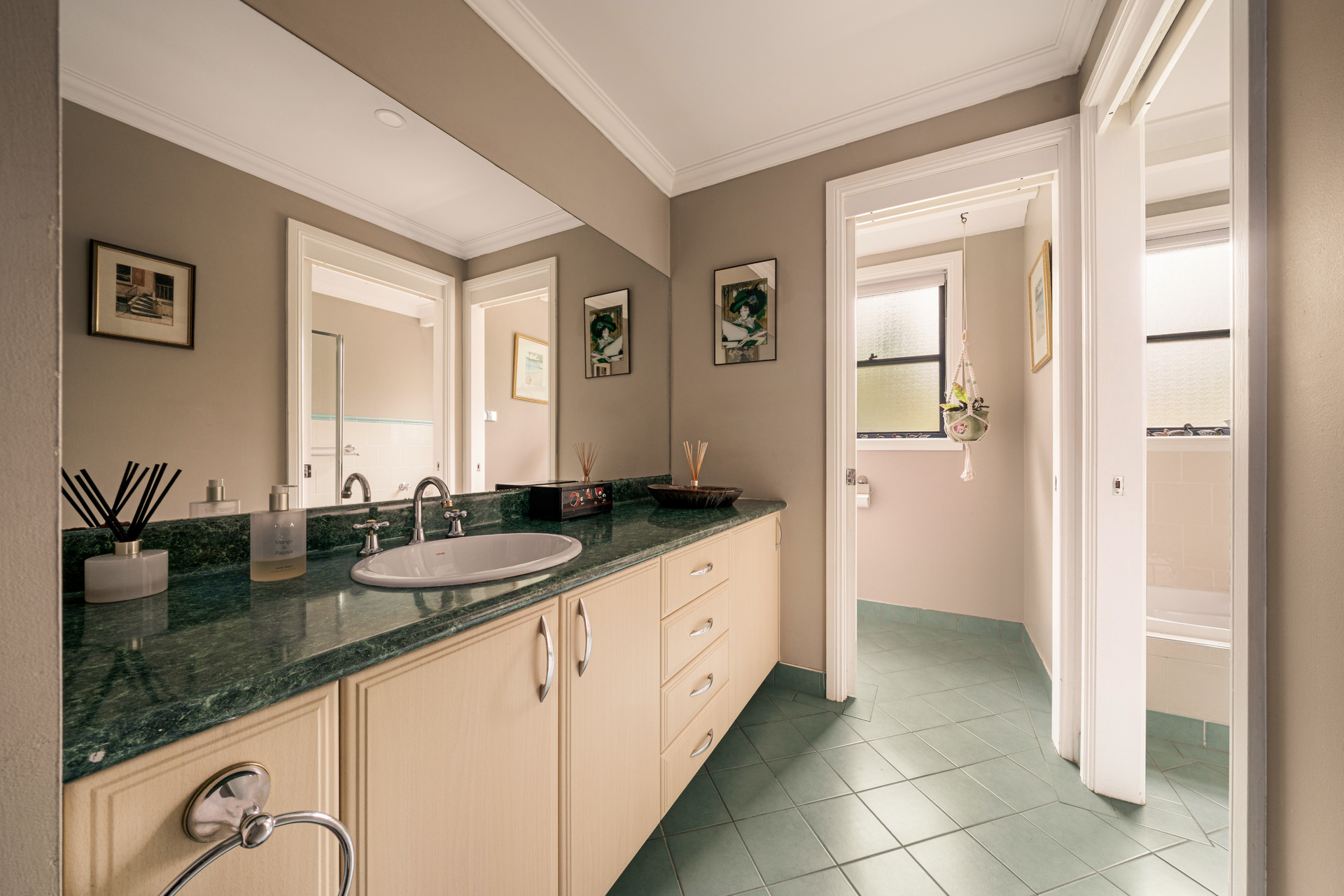 5 Hester Place, Leura, NSW 2780 AUS