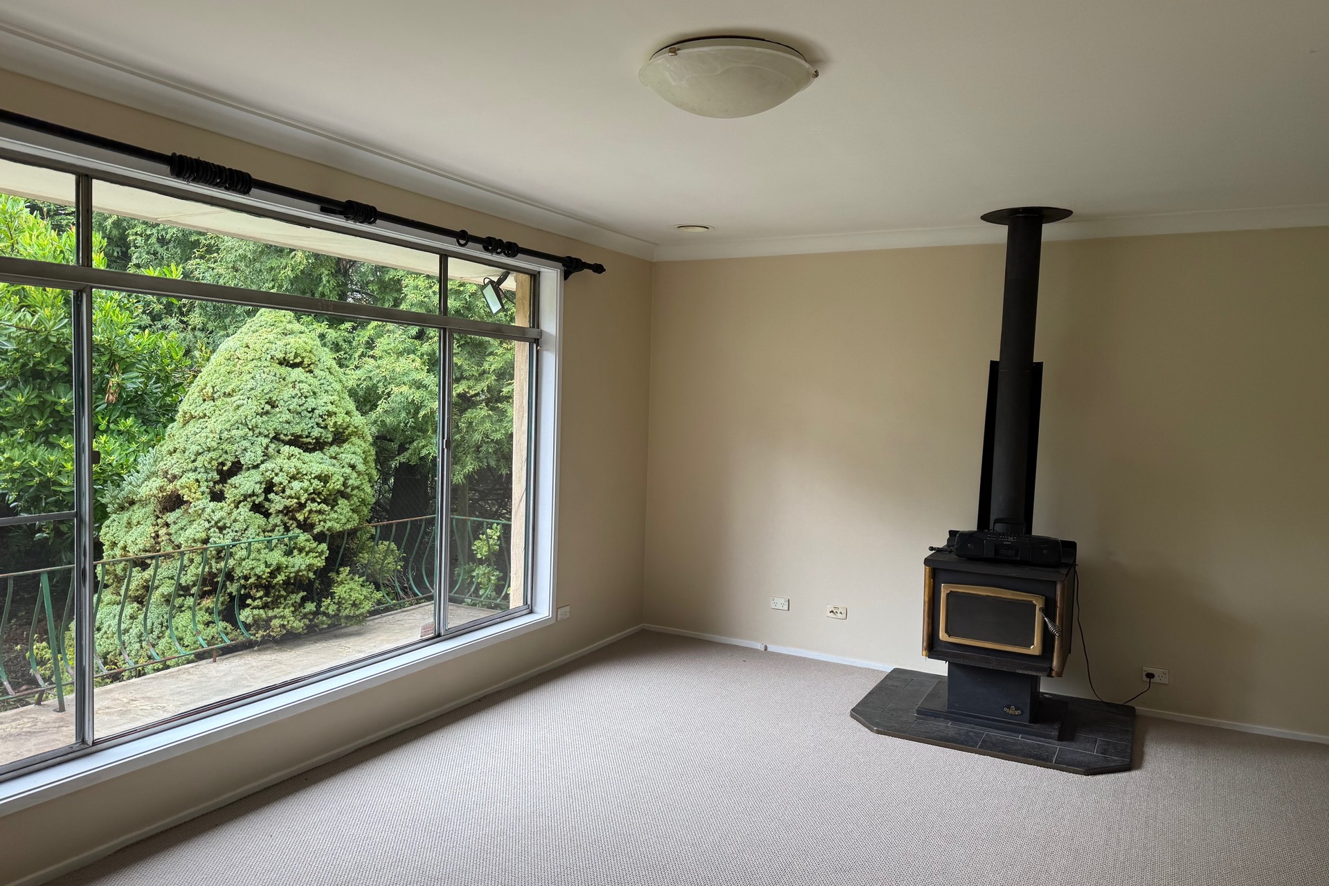 107 Pritchard Street, Wentworth Falls, NSW 2782 AUS