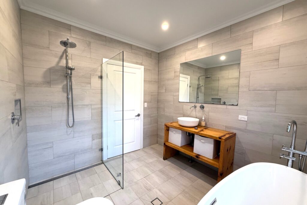 526A Hawkesbury Road, Winmalee, NSW 2777 AUS