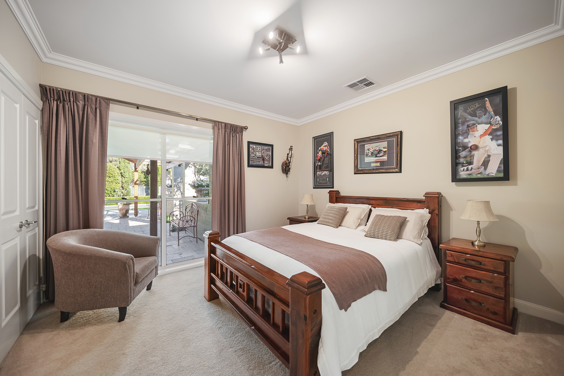 38 Summer Road, Faulconbridge, NSW 2776 AUS