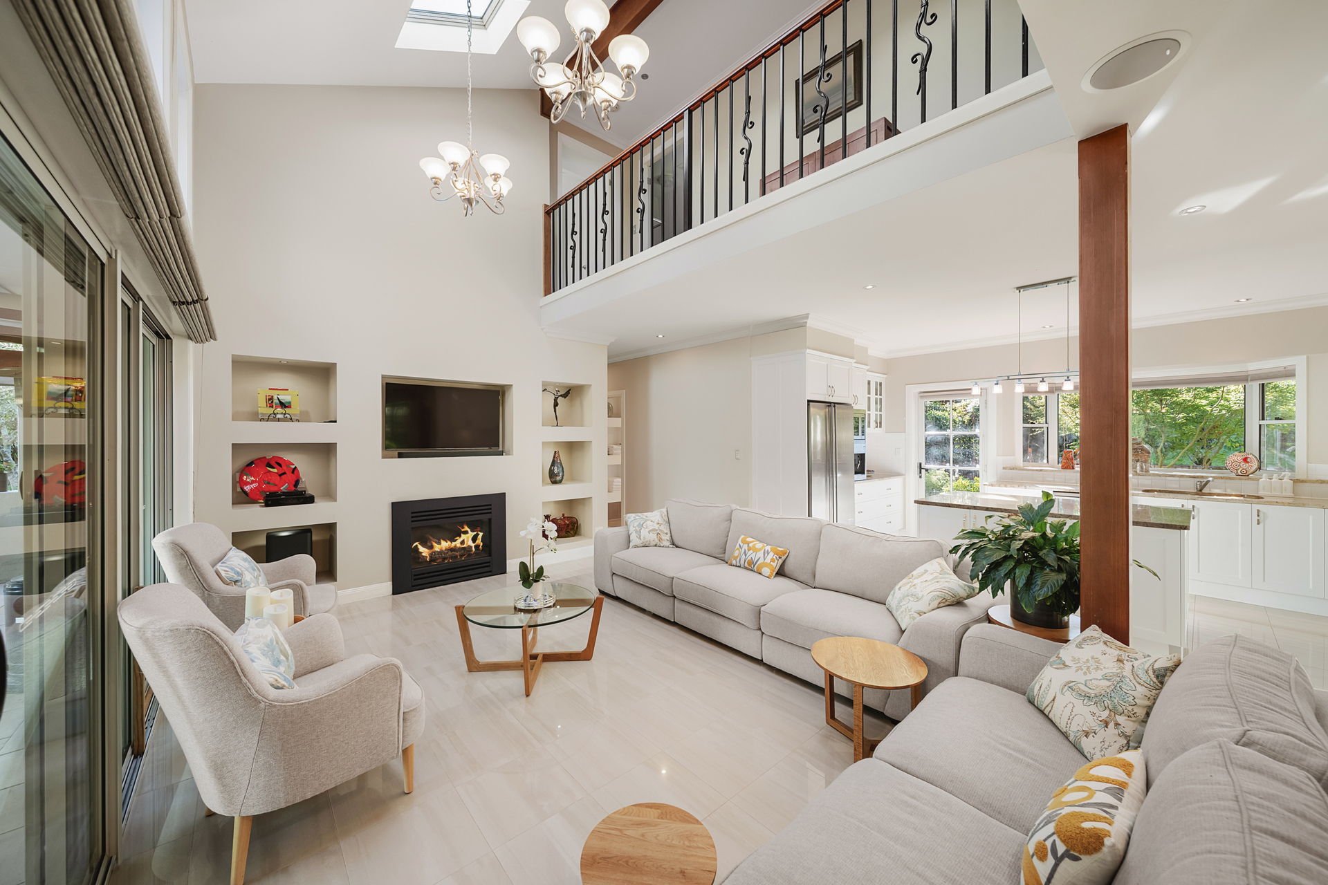 38 Summer Road, Faulconbridge, NSW 2776 AUS