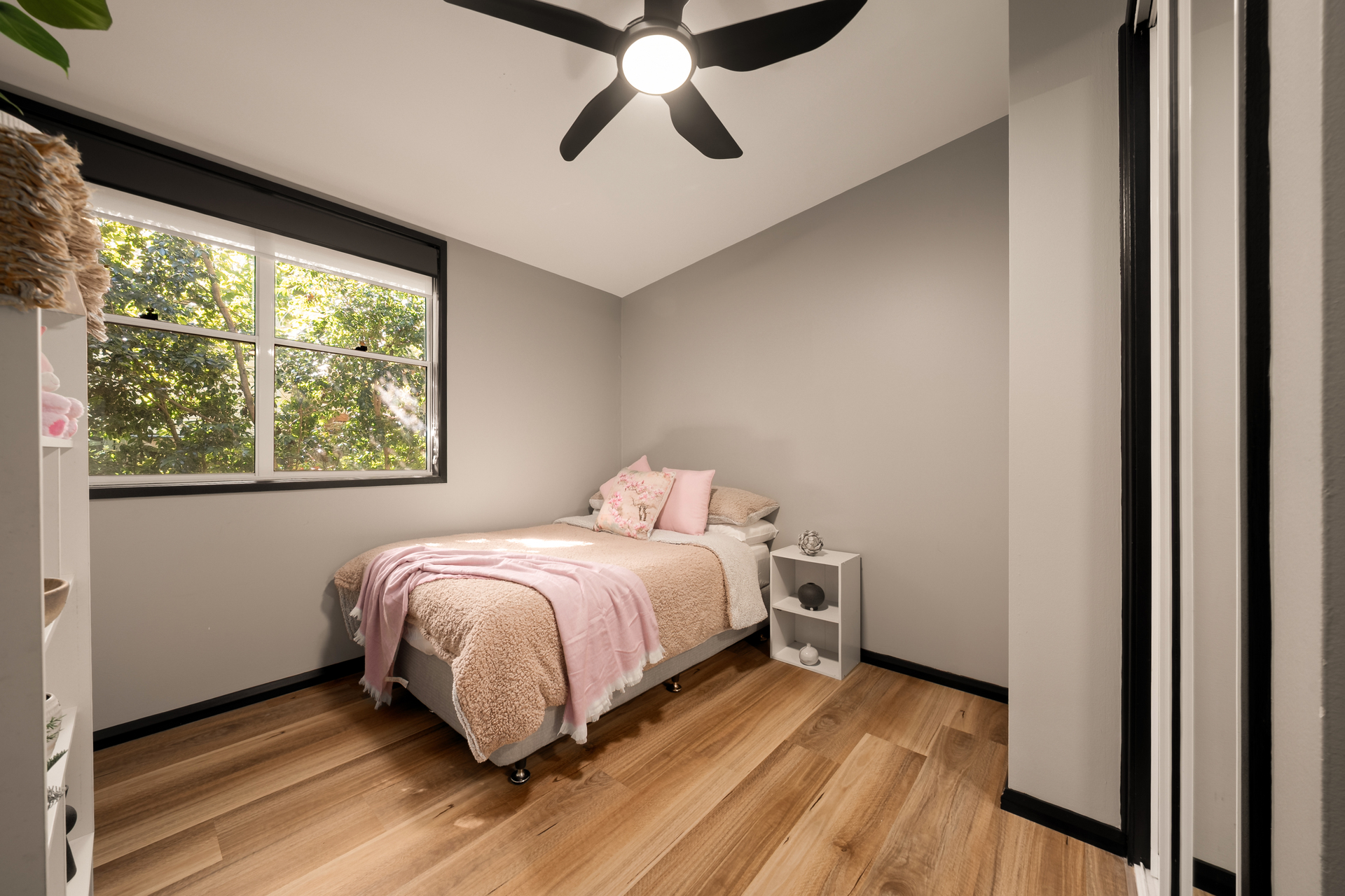 18 Parkes Crescent, Faulconbridge, NSW 2776 AUS