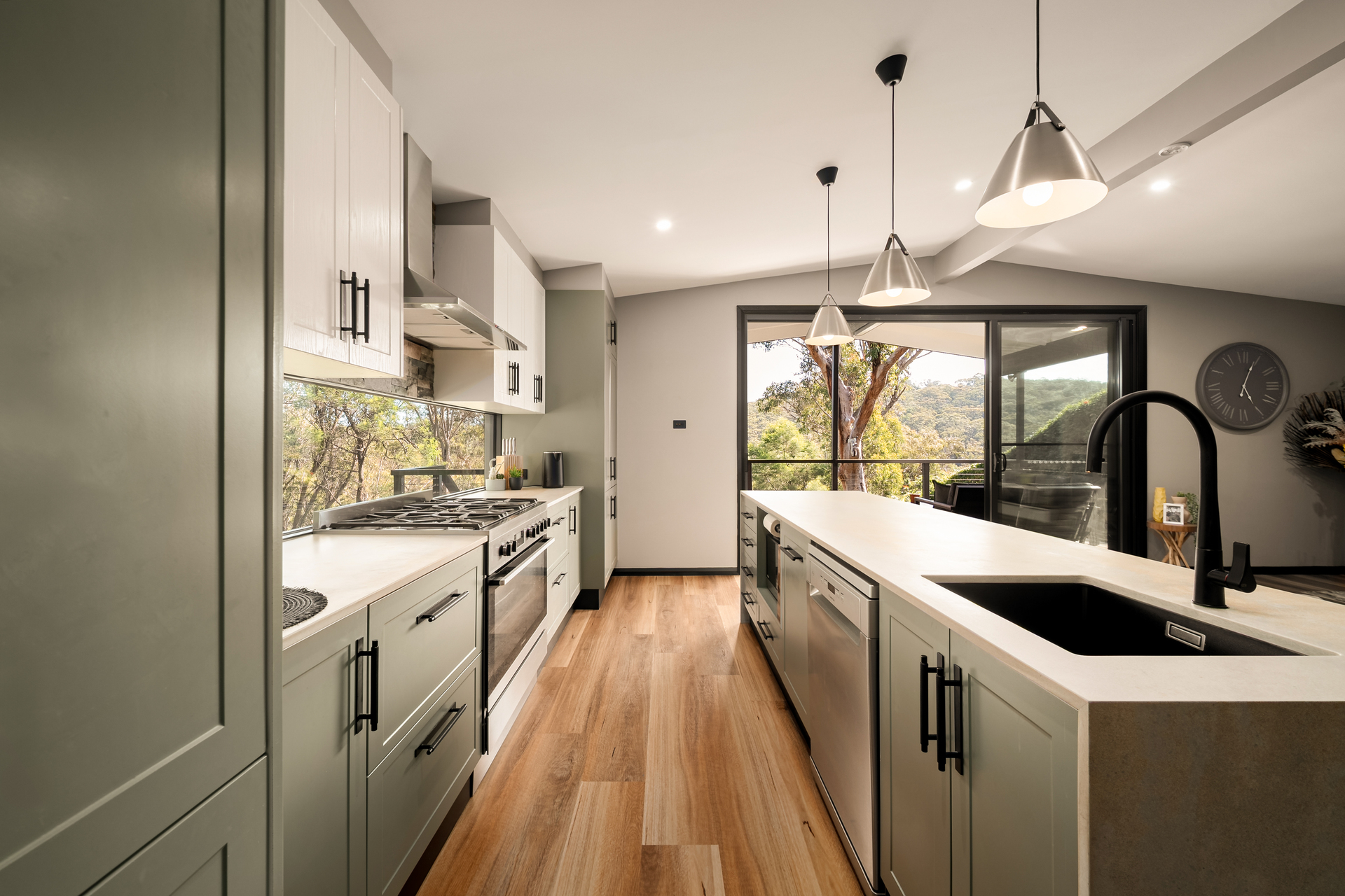 18 Parkes Crescent, Faulconbridge, NSW 2776 AUS