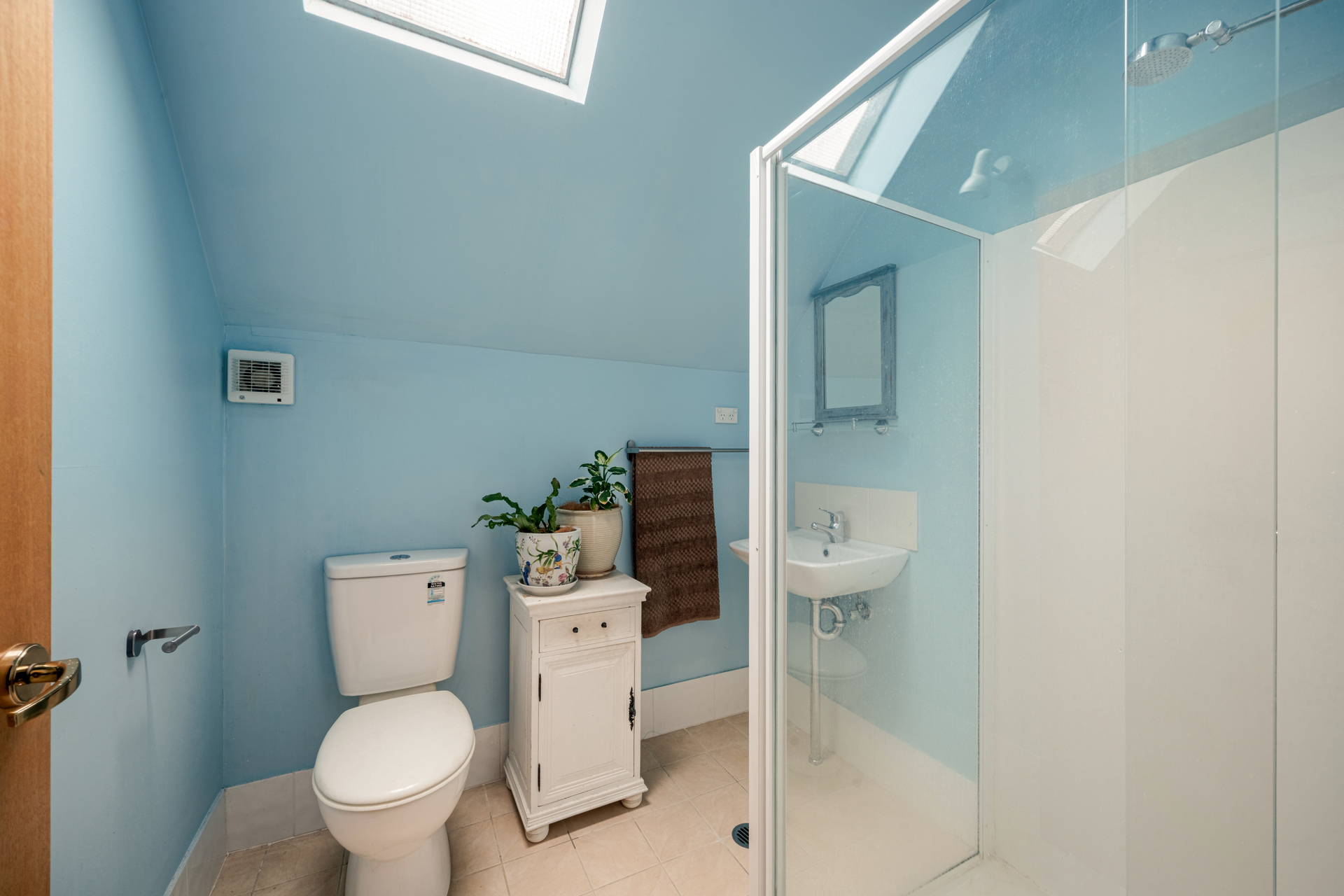 10-12 Glenview Road, Wentworth Falls, NSW 2782 AUS