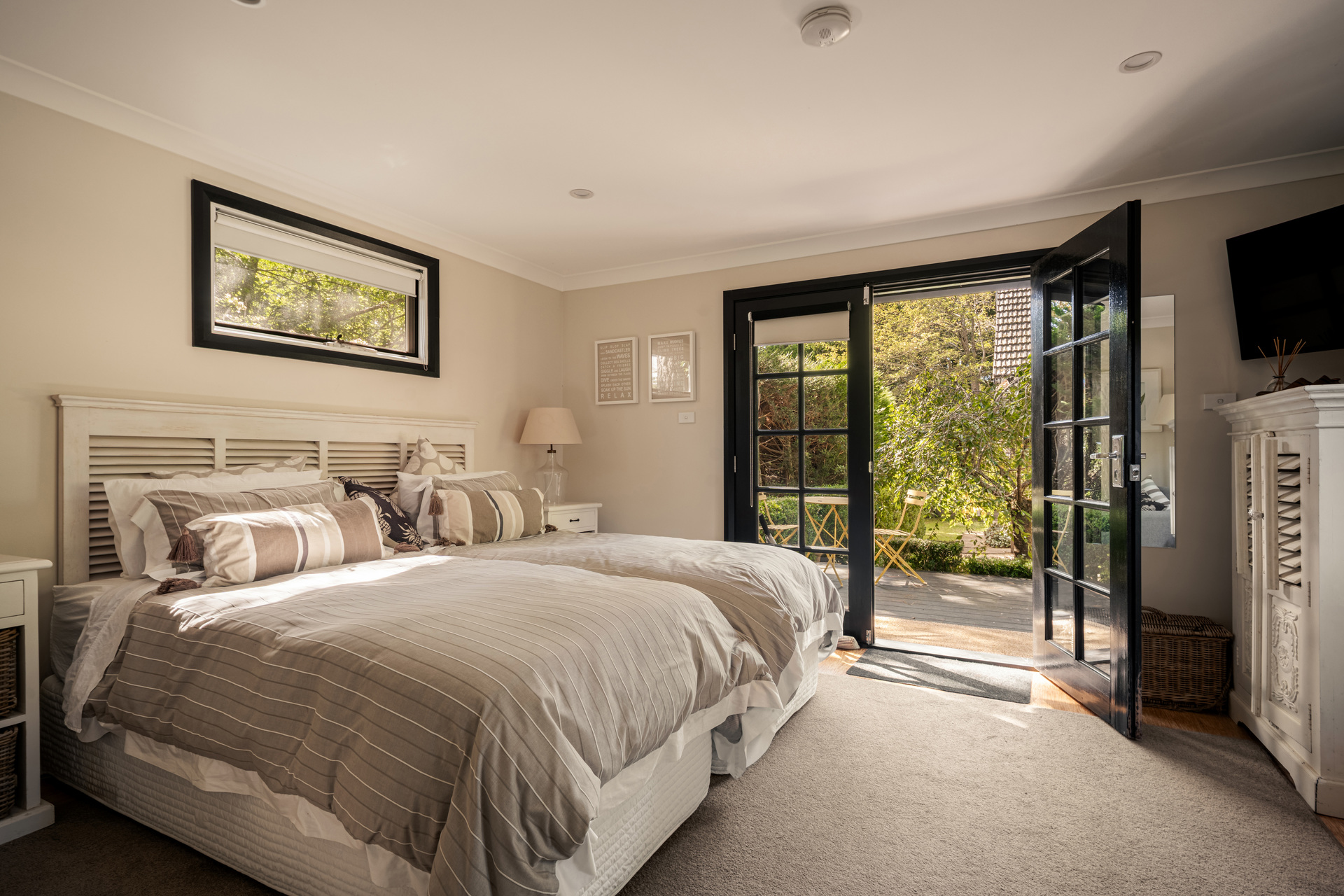 25 Langford Road, Wentworth Falls, NSW 2782 AUS