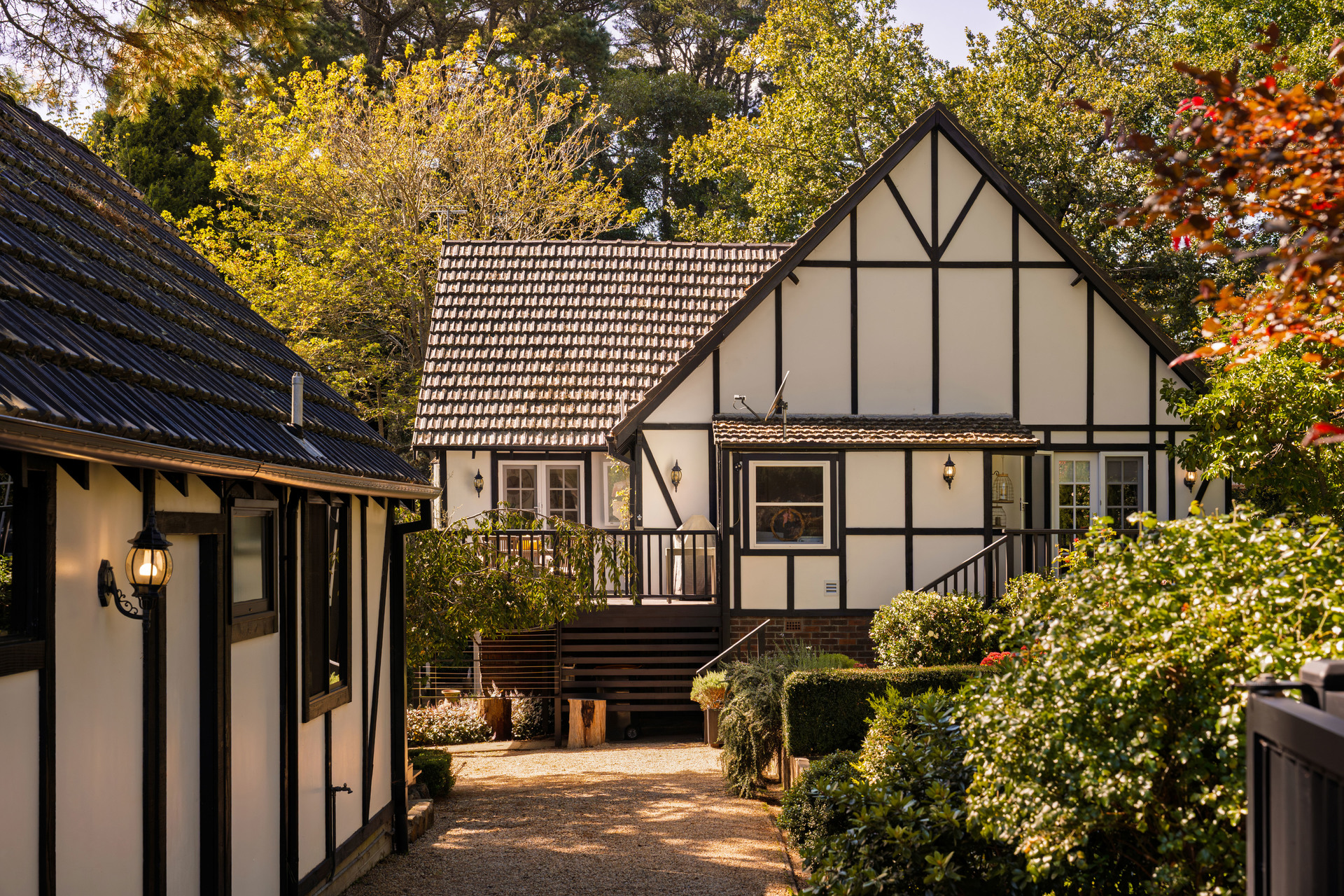 25 Langford Road, Wentworth Falls, NSW 2782 AUS