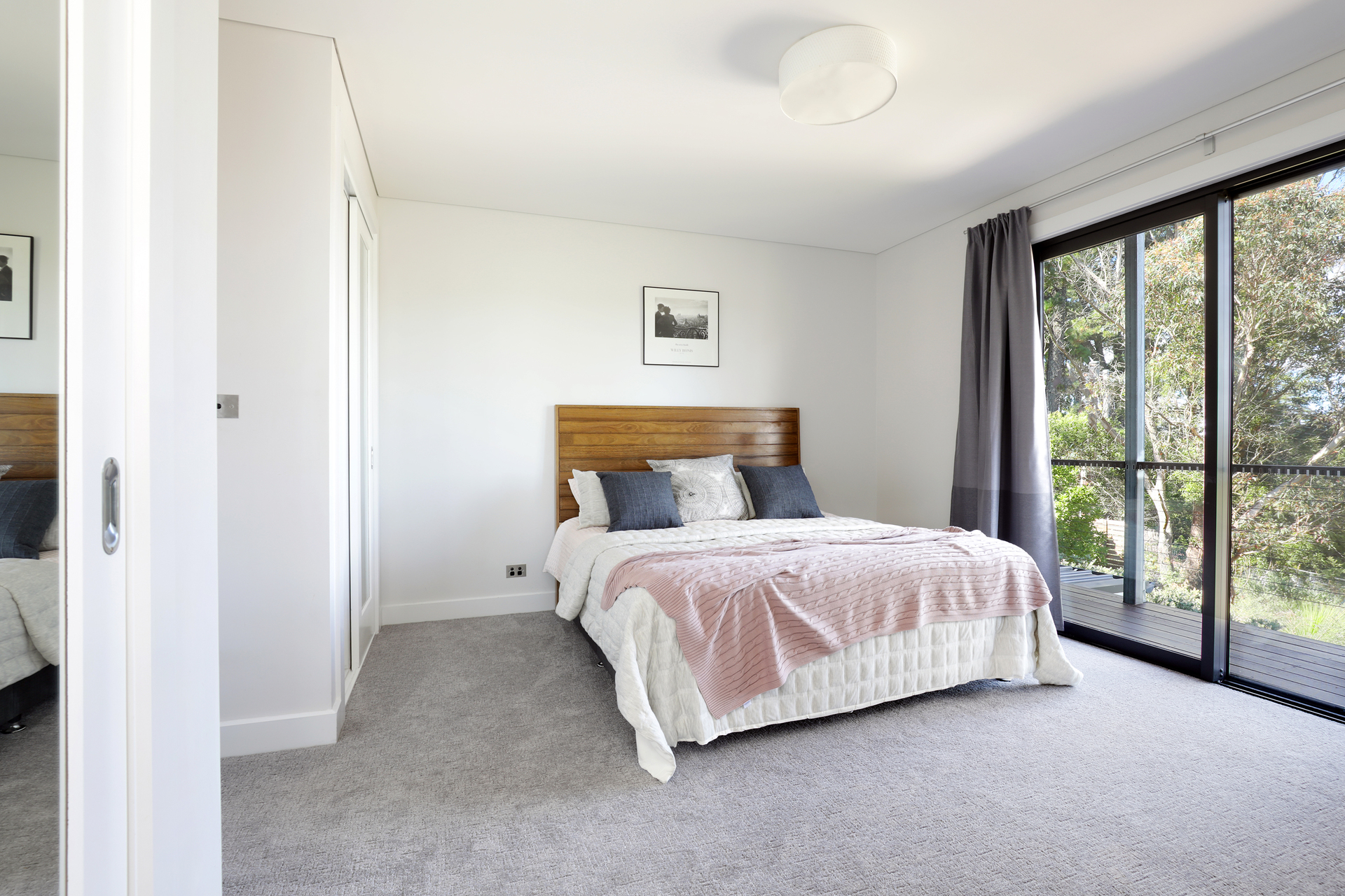 42-44 Hargraves Street, Blackheath, NSW 2785 AUS