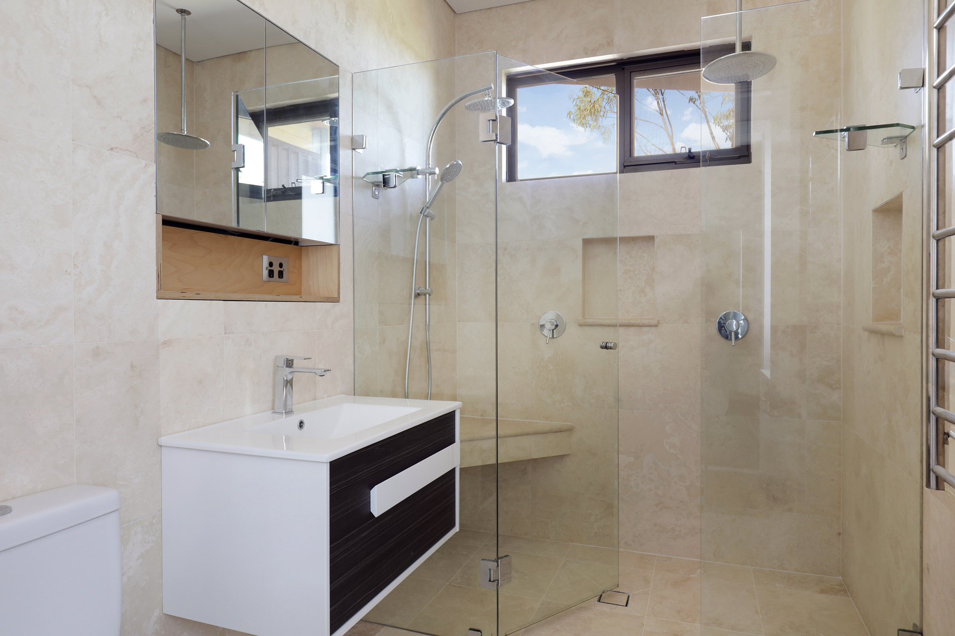 42-44 Hargraves Street, Blackheath, NSW 2785 AUS