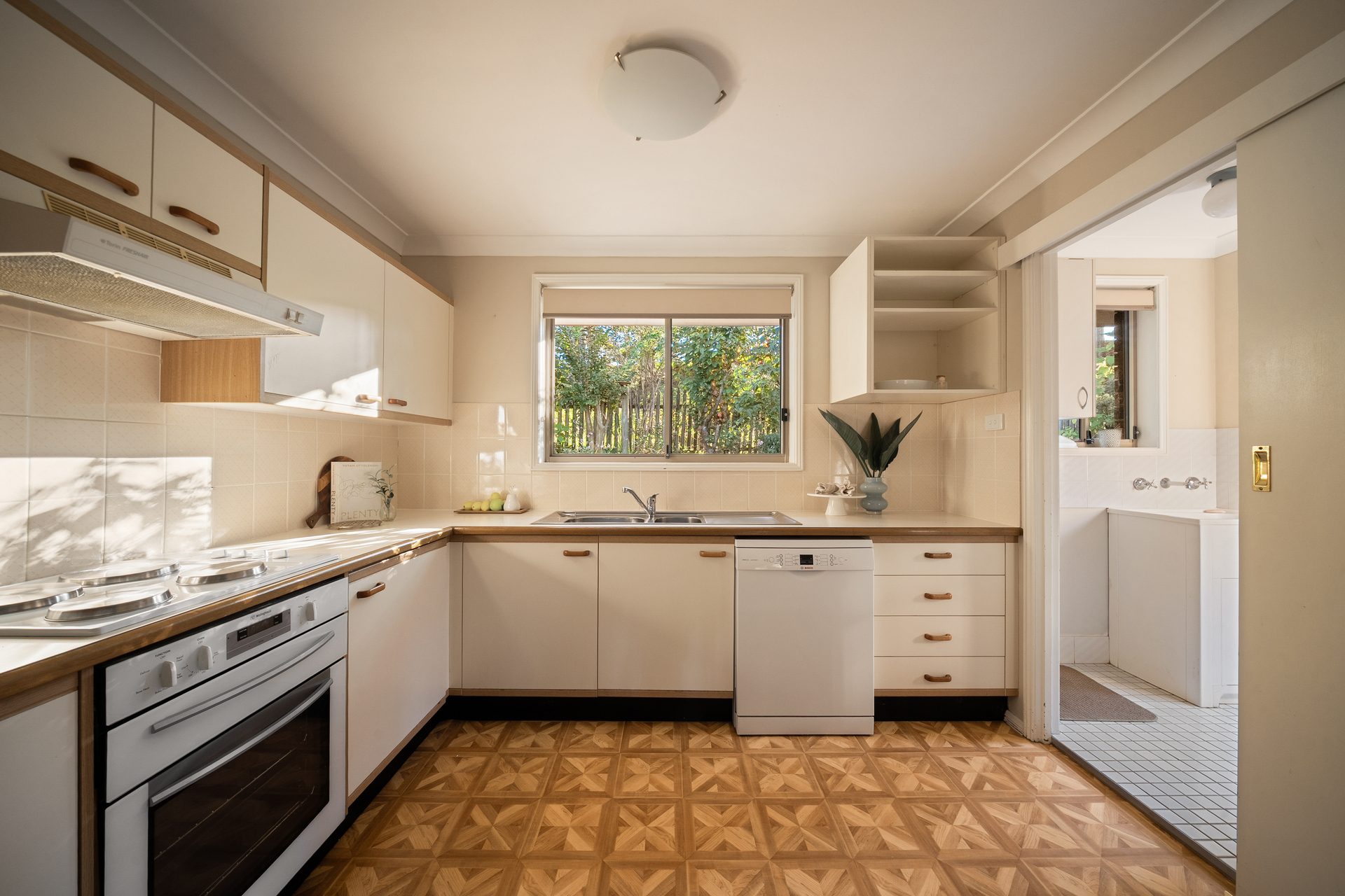 2/19 Stypandra Street, Springwood, NSW 2777 AUS