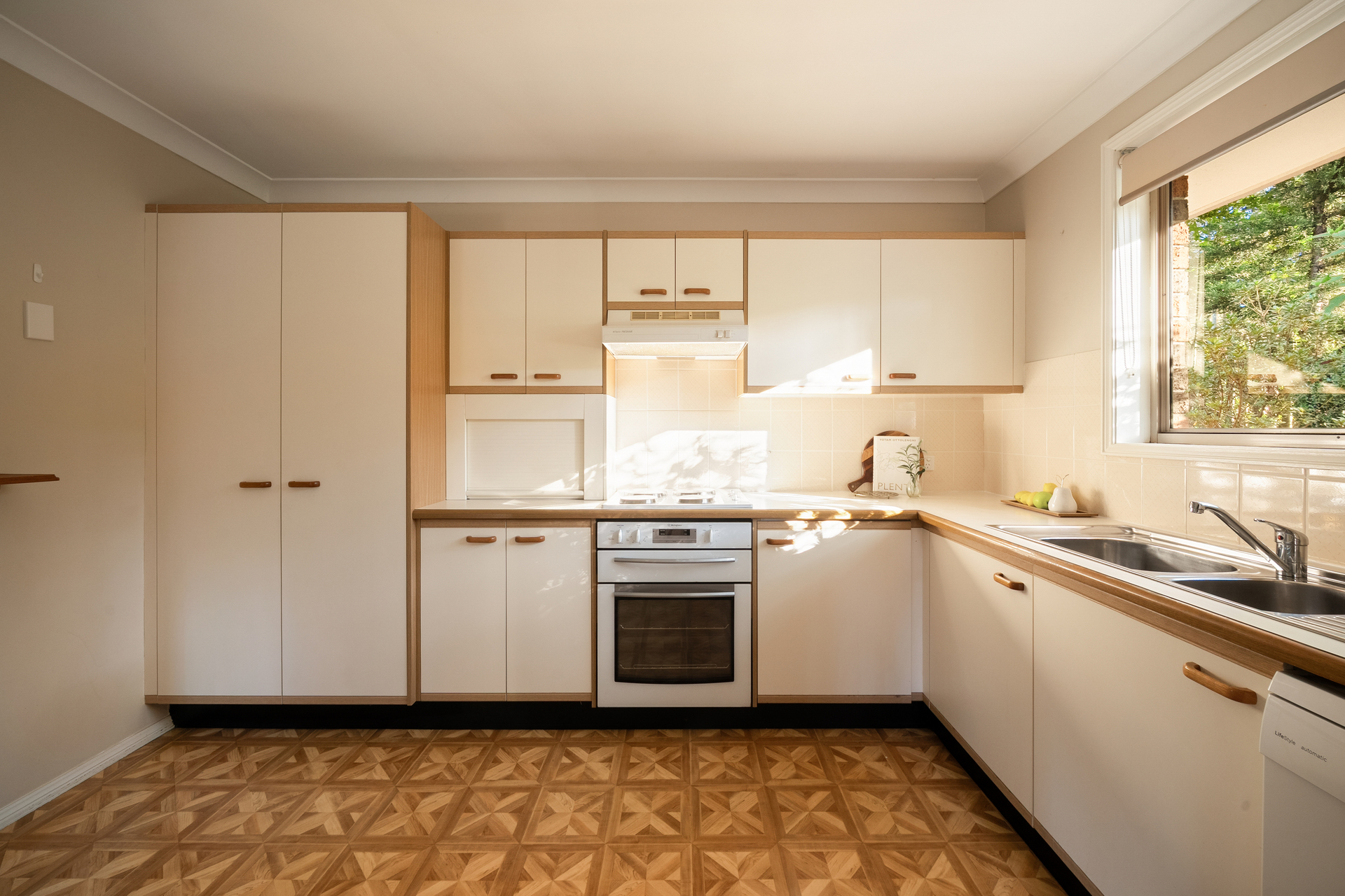 2/19 Stypandra Street, Springwood, NSW 2777 AUS