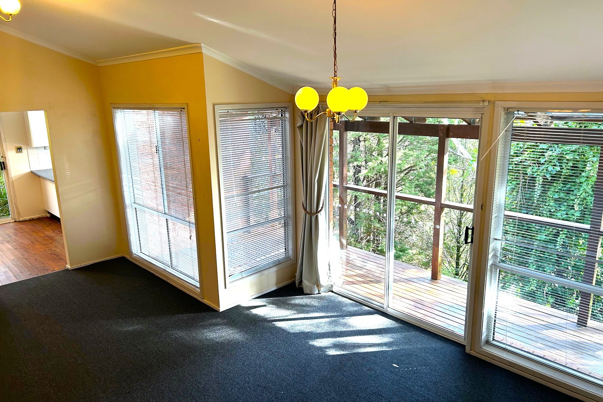 6 Rawson Parade, Leura, NSW 2780 AUS