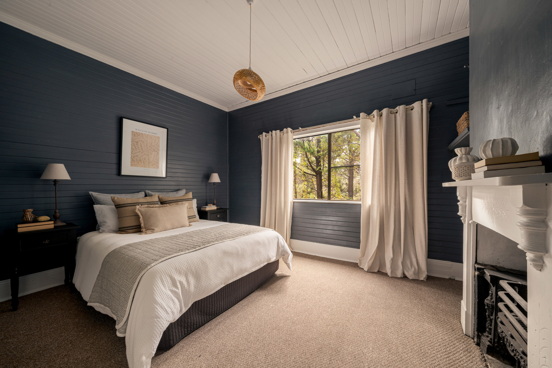 14 Albert Street, Leura, NSW 2780 AUS