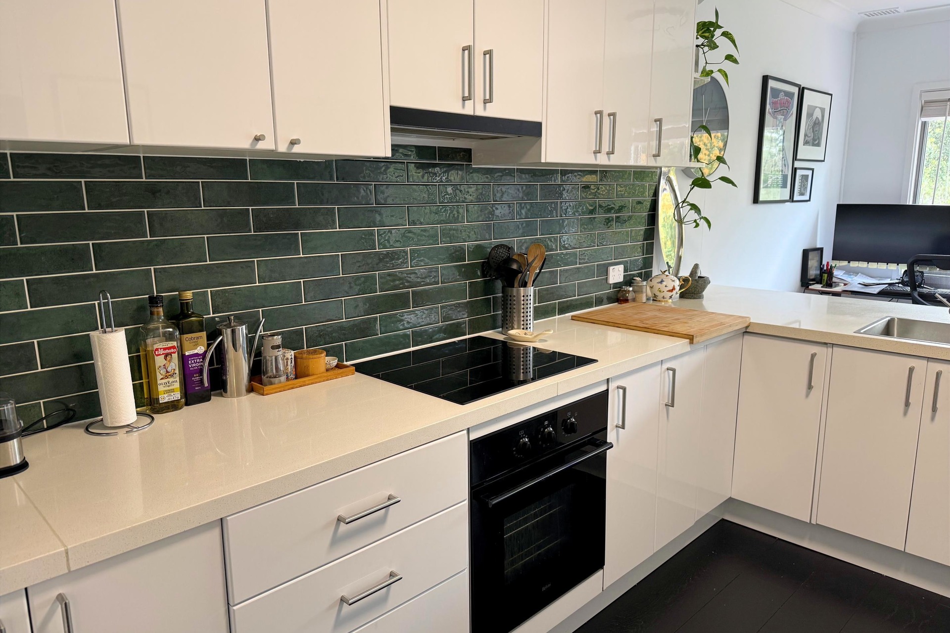 92 Birdwood Avenue, Winmalee, NSW 2777 AUS