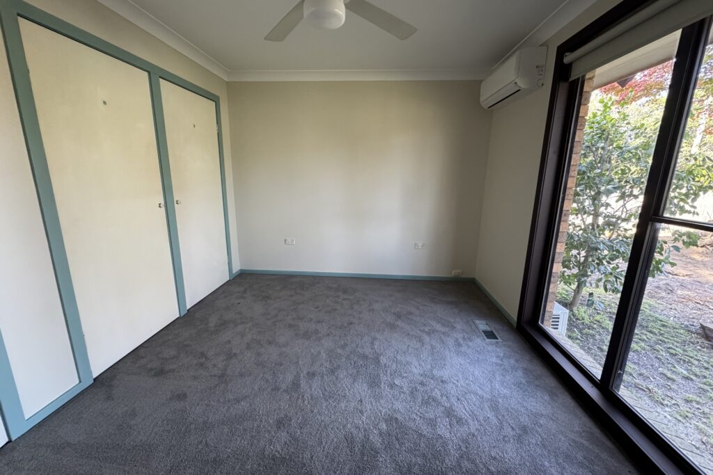 27 Pine Avenue, Wentworth Falls, NSW 2782 AUS
