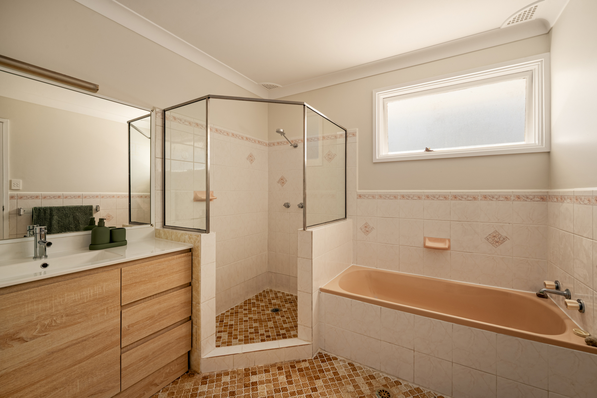 133 Grose Road, Faulconbridge, NSW 2776 AUS