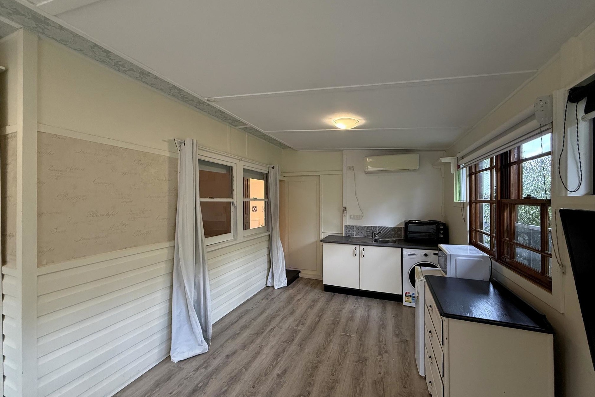 51B Plateau Road, Springwood, NSW 2777 AUS