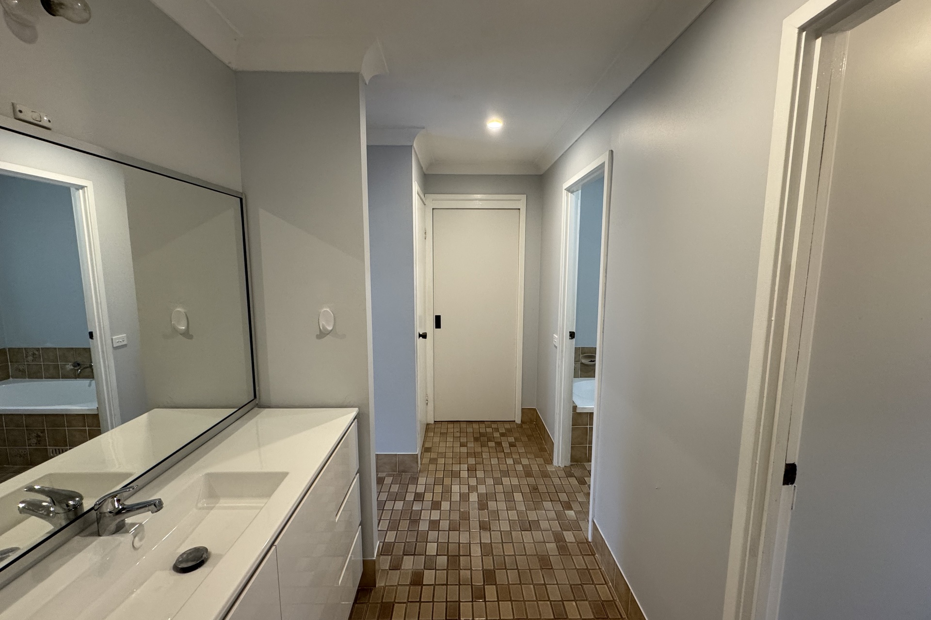 6 Seventh Avenue, Katoomba, NSW 2780 AUS