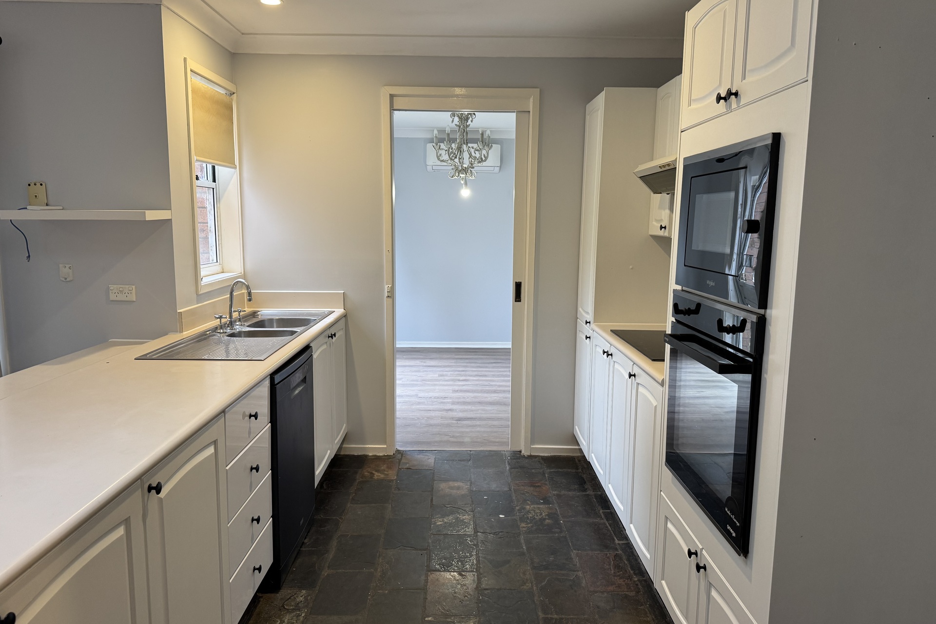 6 Seventh Avenue, Katoomba, NSW 2780 AUS
