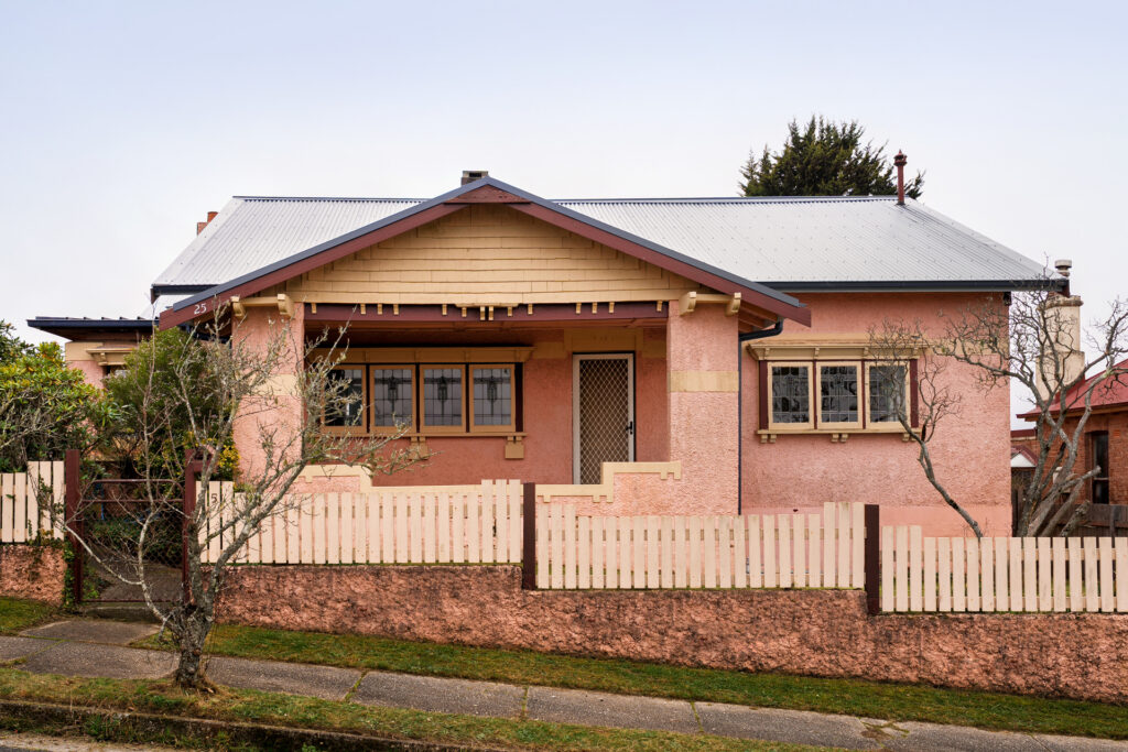 25 Walgett Street, Katoomba, NSW 2780 AUS