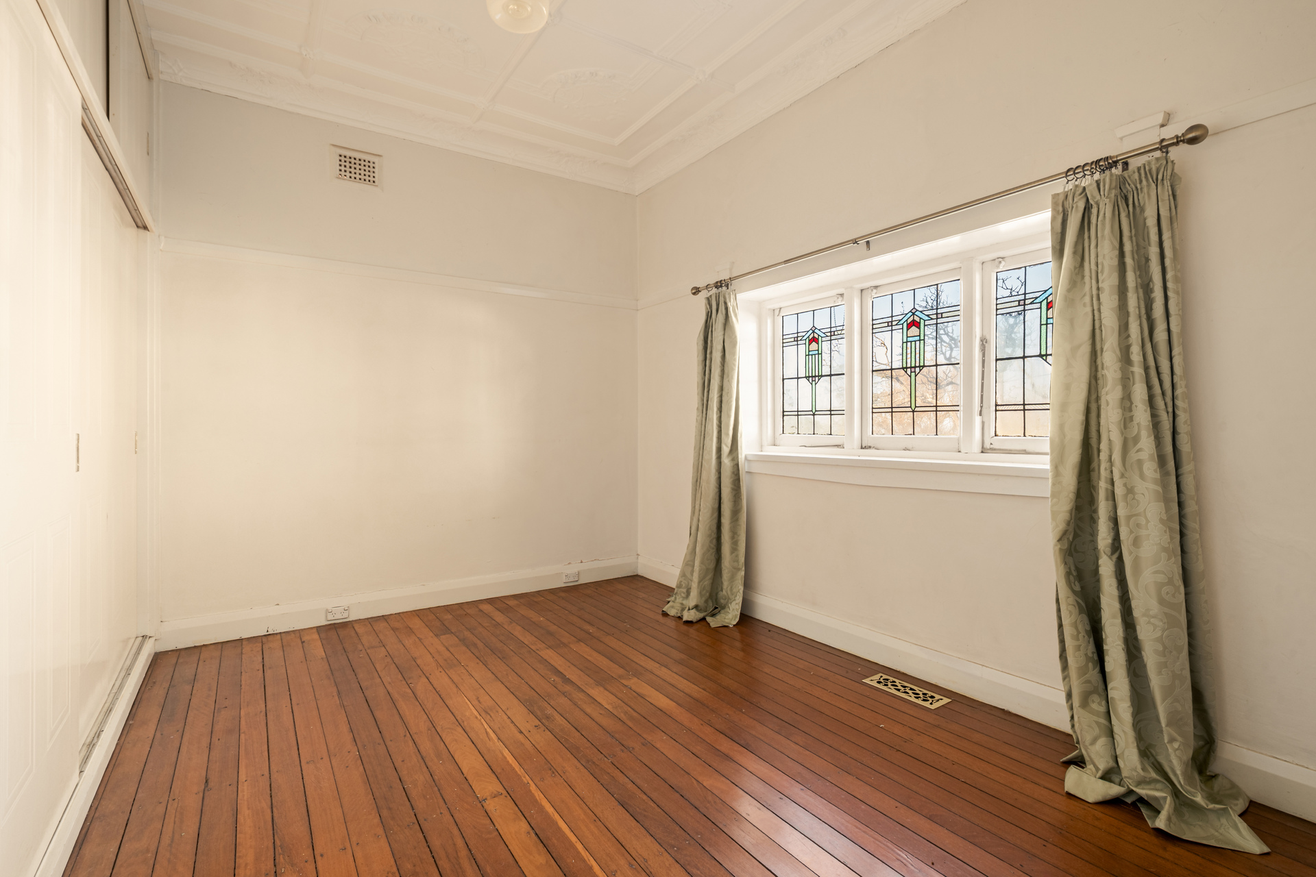 25 Walgett Street, Katoomba, NSW 2780 AUS