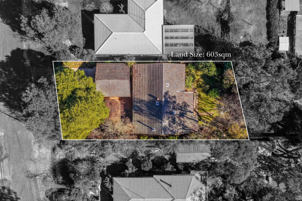 16 Hillier Avenue, Blackheath - Thumbnail 2
