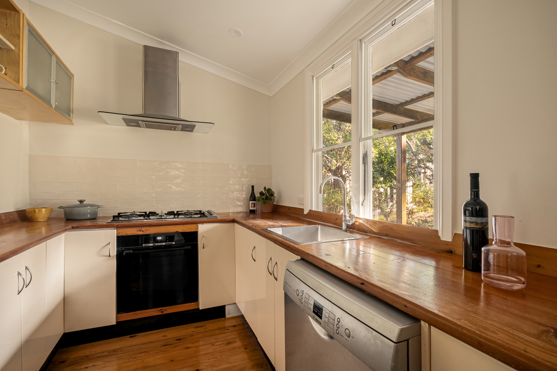 31 Carrington Avenue, Katoomba, NSW 2780 AUS