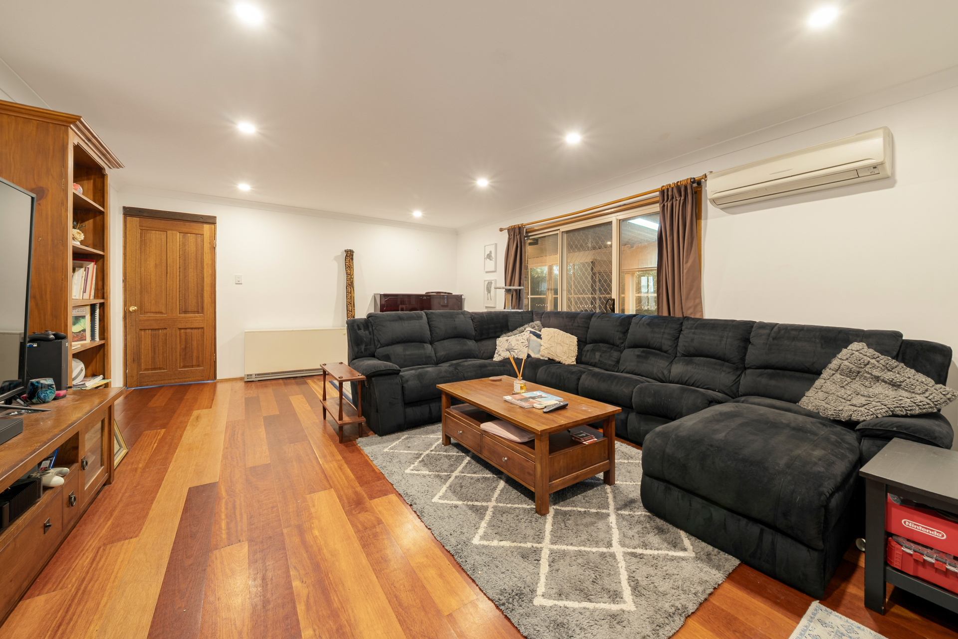 64 Fitzgerald Street, Katoomba, NSW 2780 AUS