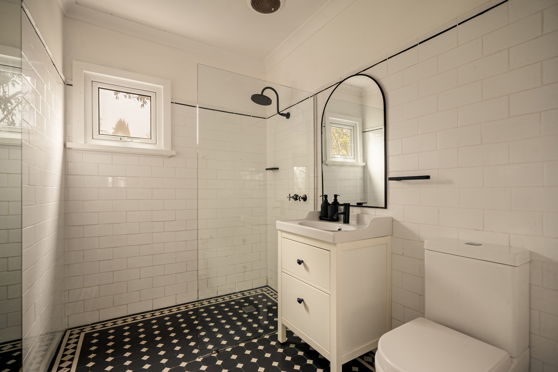 155 Lurline Street, Katoomba, NSW 2780 AUS