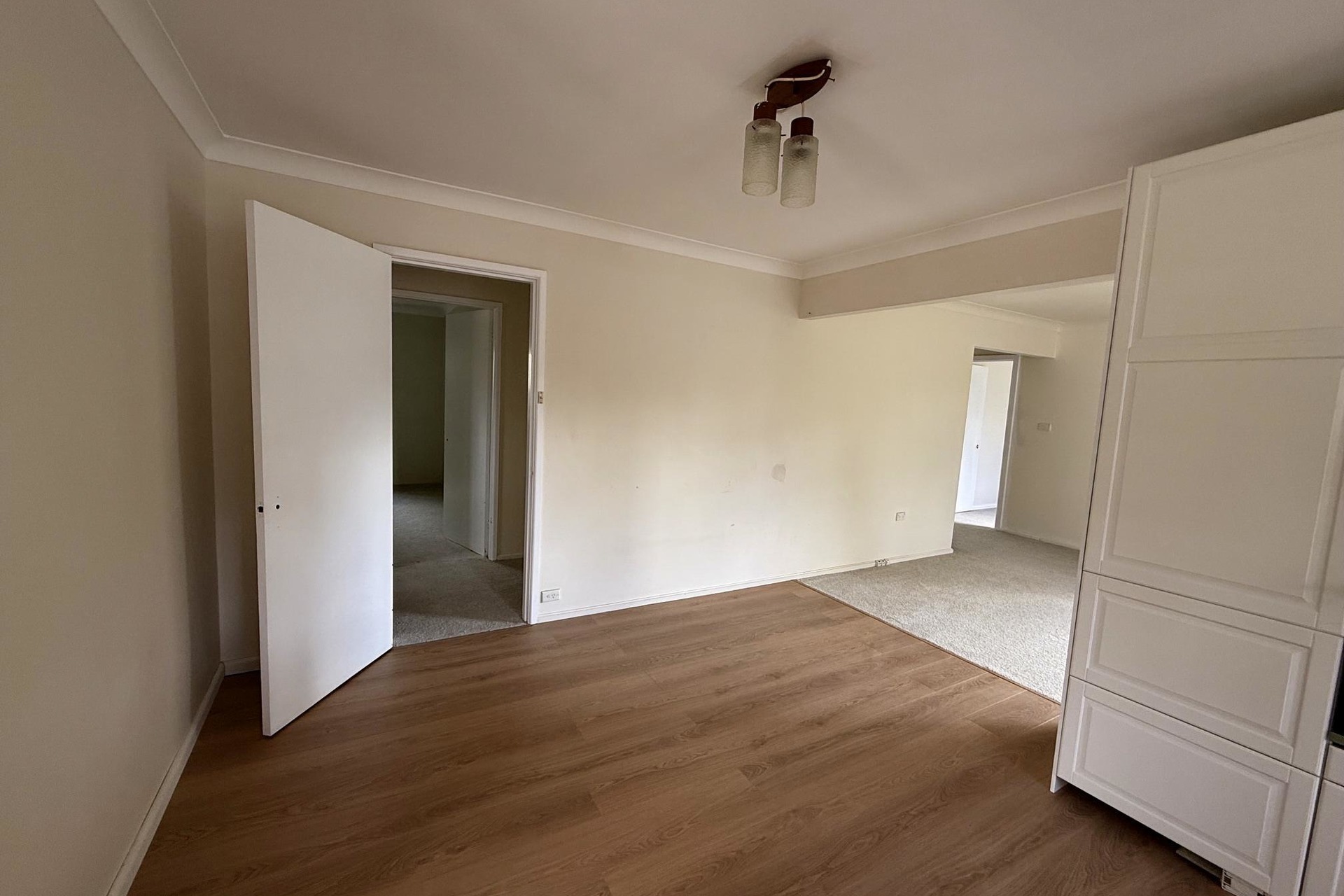 44 Paris Parade, Katoomba, NSW 2780 AUS