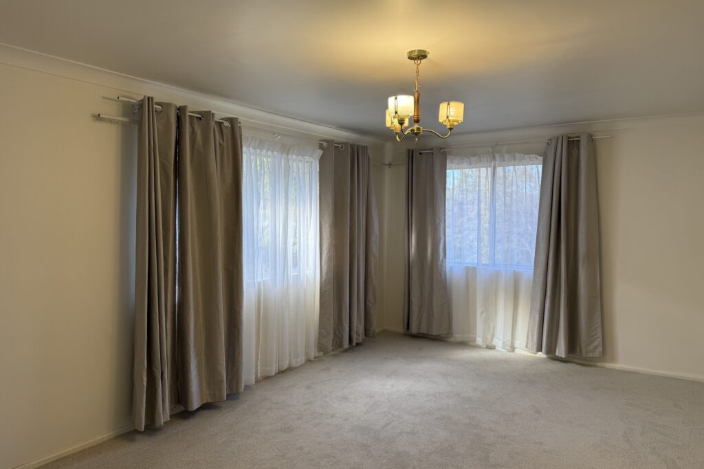 44 Paris Parade, Katoomba, NSW 2780 AUS
