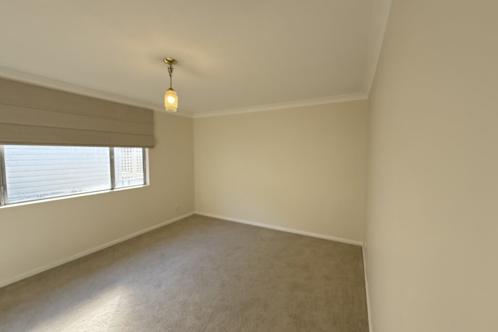 44 Paris Parade, Katoomba, NSW 2780 AUS